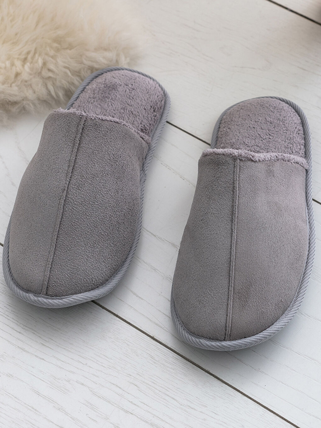 Önü Kapalı Erkek Banyo Terliği-1