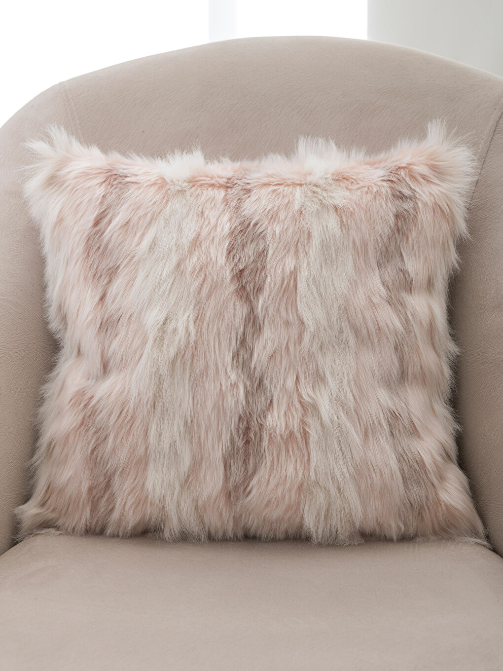 وسادة مزخرفة-1