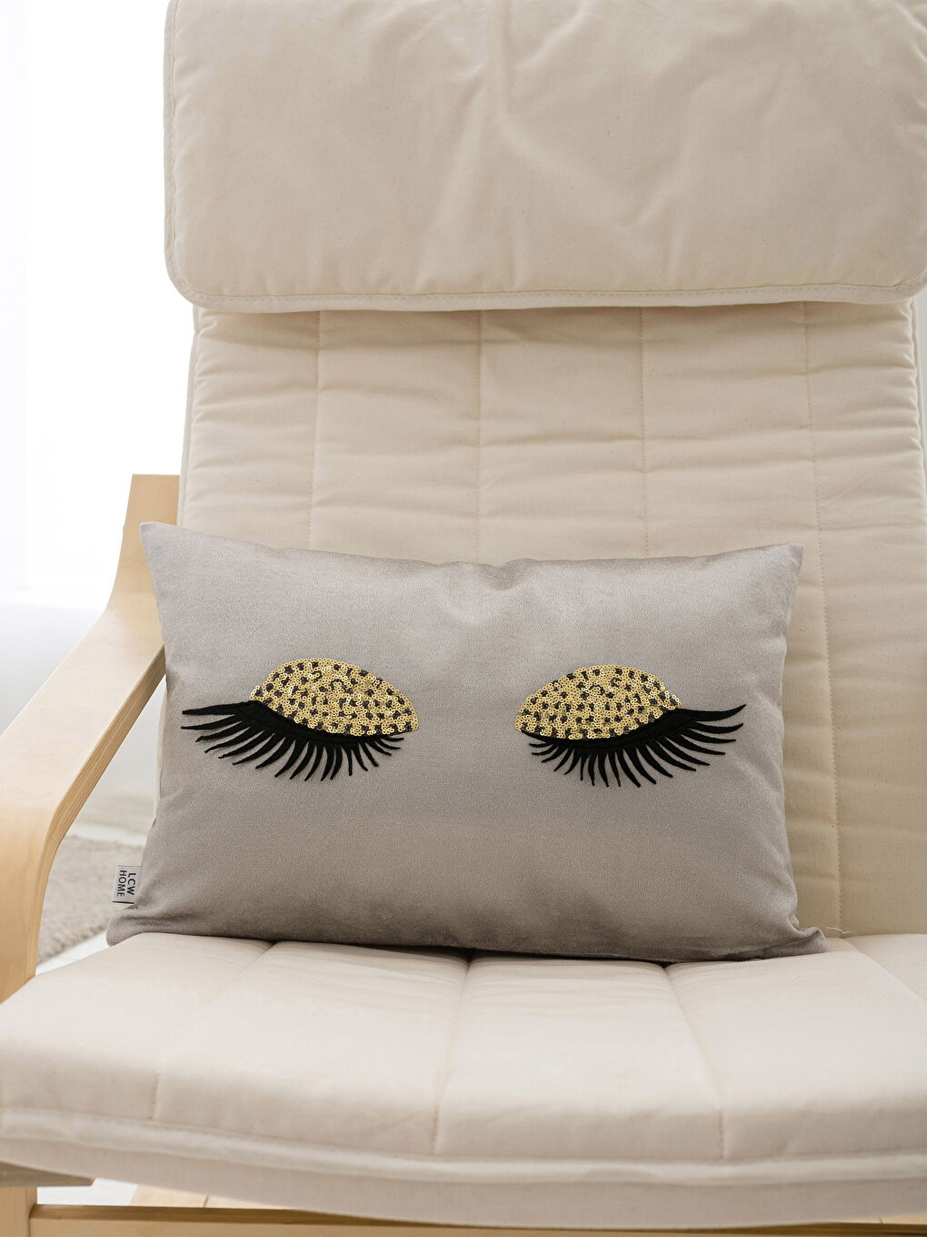 Coussin décoratif ÉCROU-1