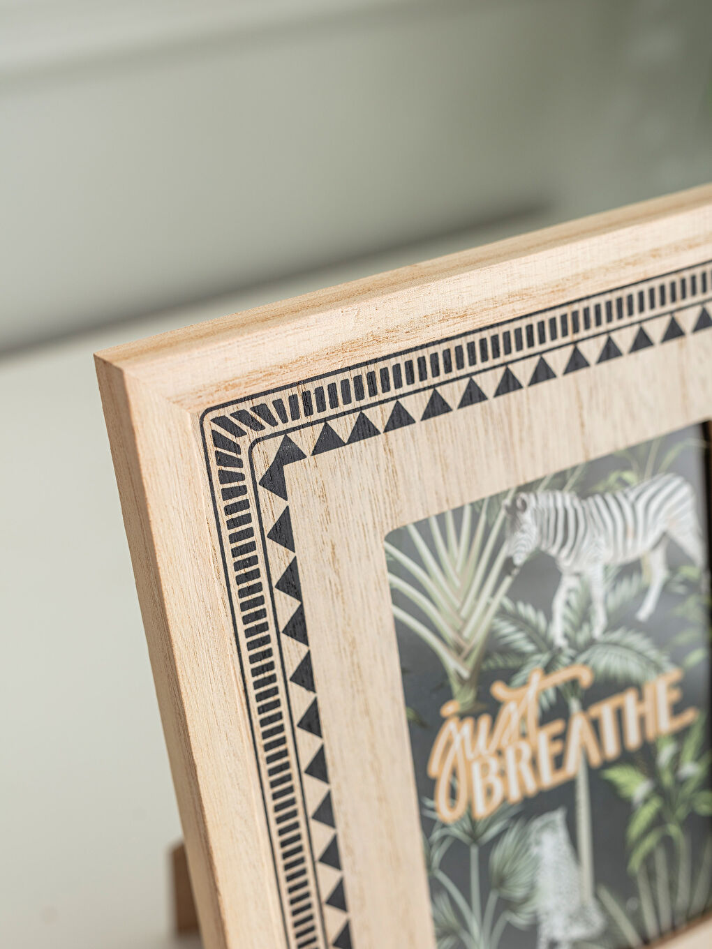 Siyah Baskılı Çerçeve-2