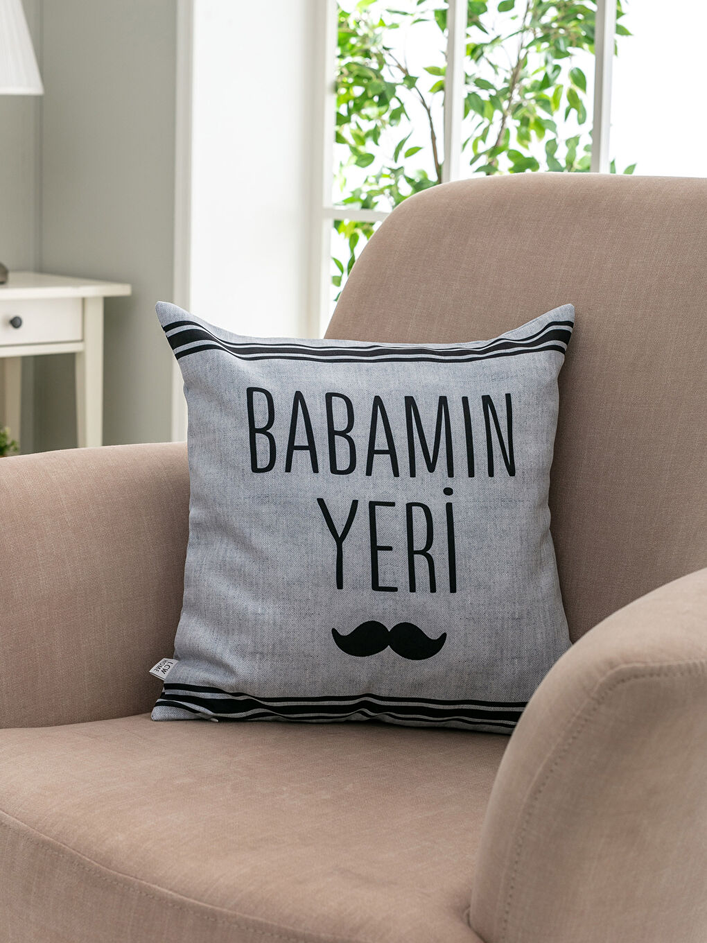 Gri Baskılı Kırlent Kılıfı