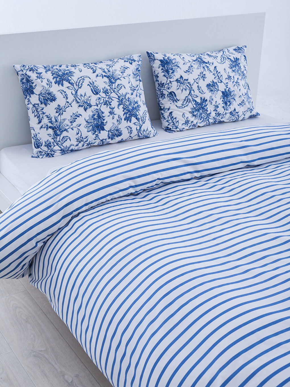 Navy Double Duvet Cover Set-1