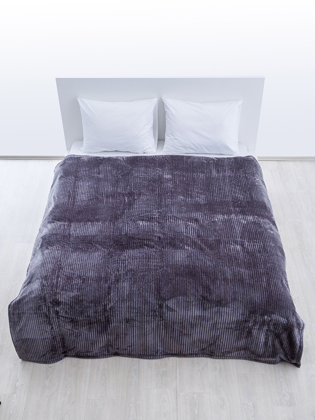 Unisex Anthracite Double Blanket-1
