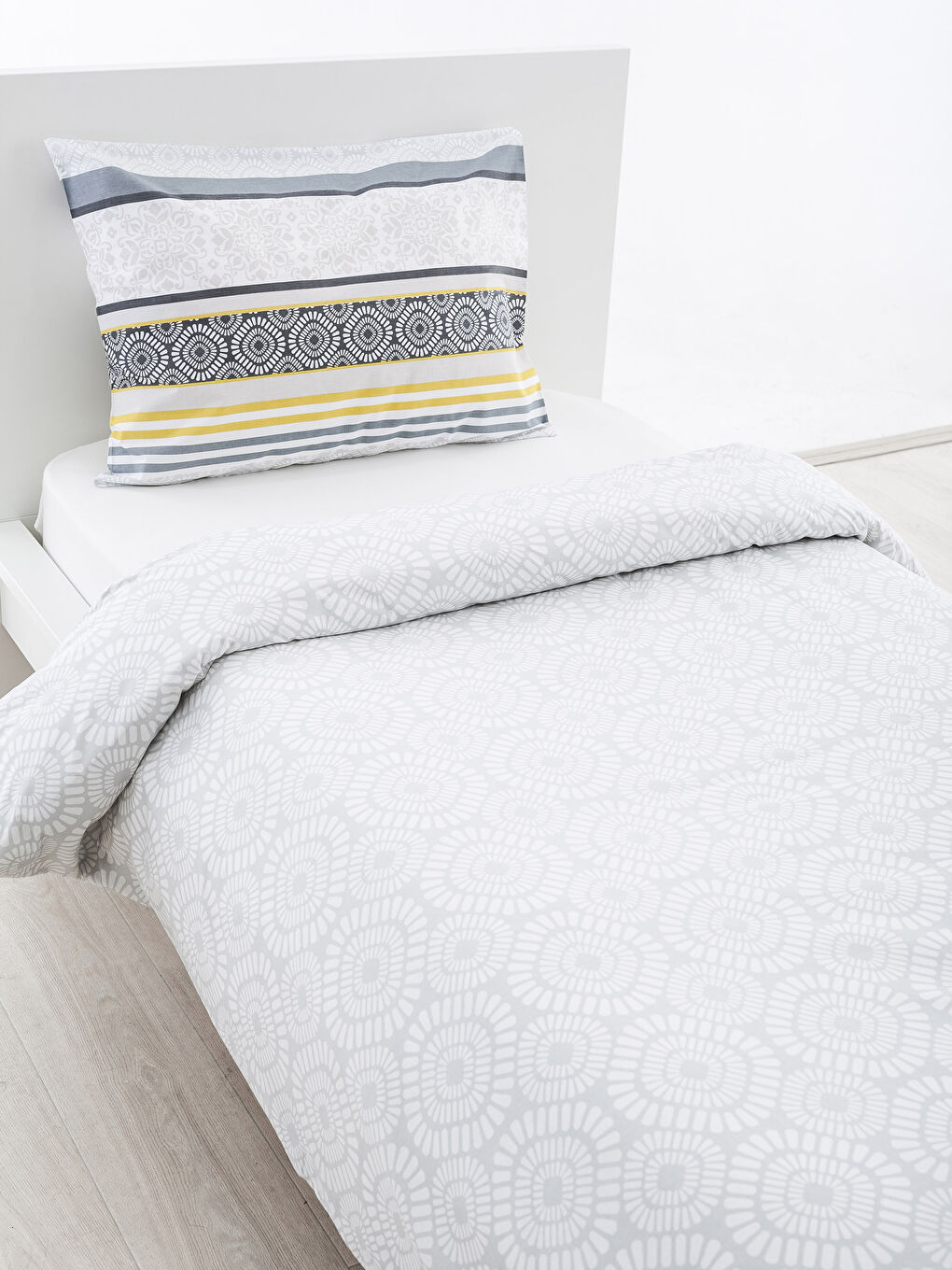 Tek Kişilik Nevresim Seti-1