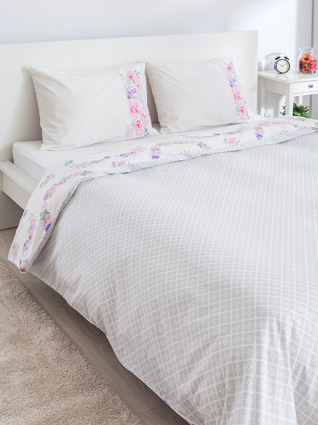 Gri Baskılı Çift Kişilik Nevresim Seti-1