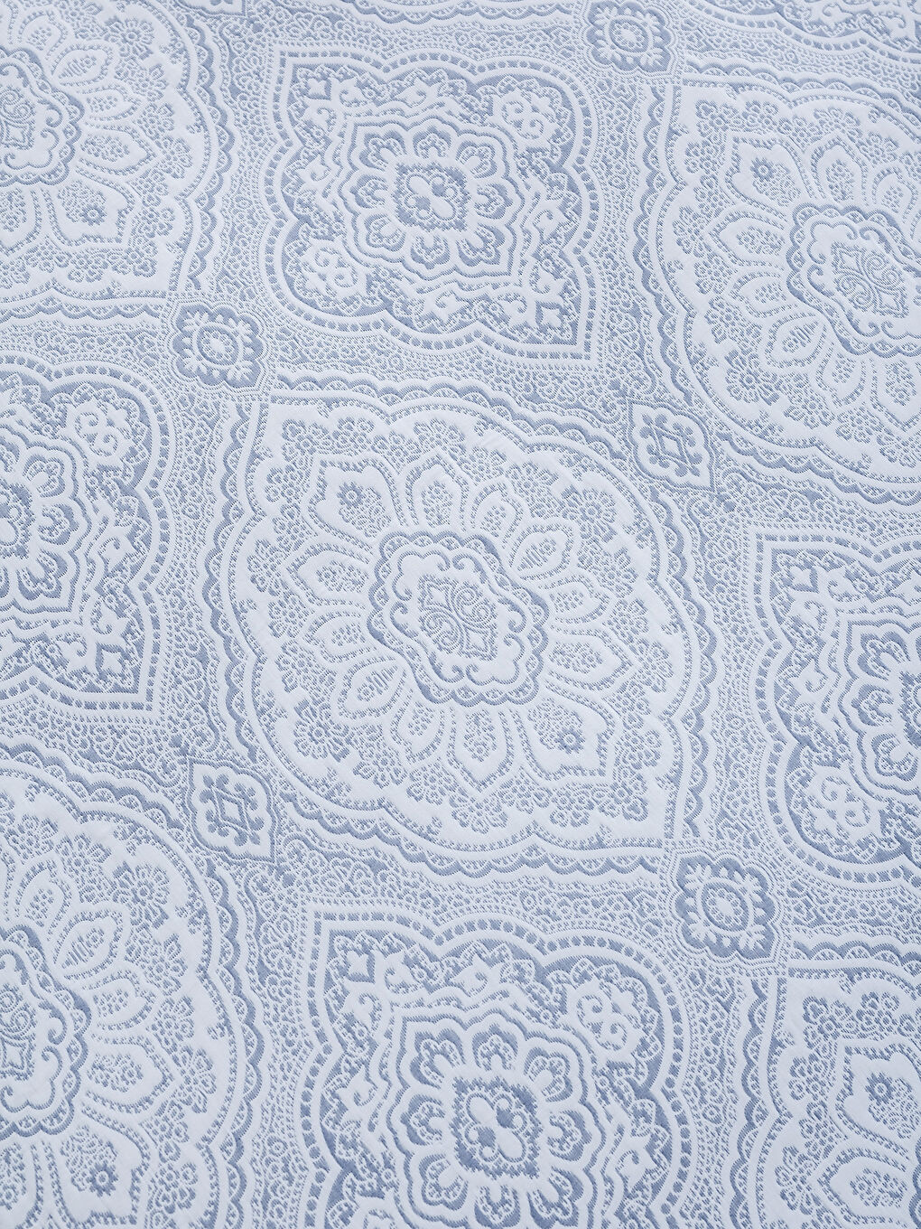 Gri Baskılı Çift Kişilik Yatak Örtüsü-5