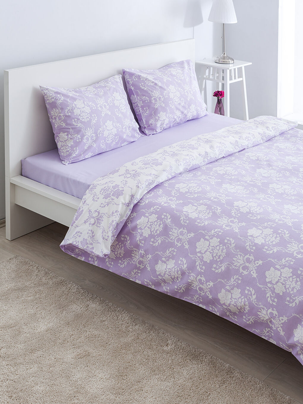 Lila Baskılı Çift Kişilik Nevresim Takımı