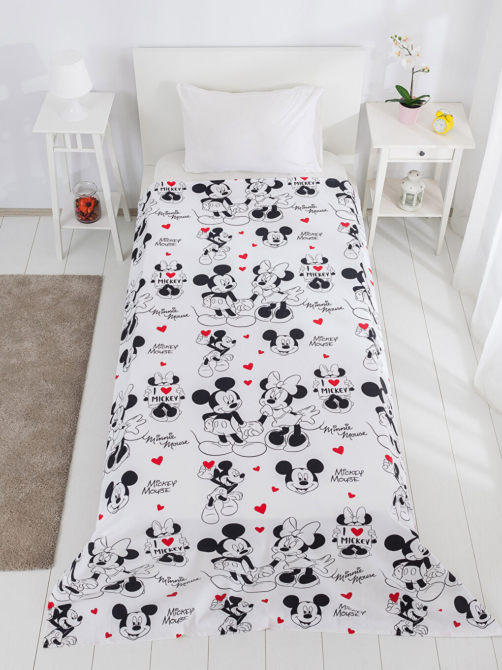 مفرش سرير بيكيه مفرد اسود-1