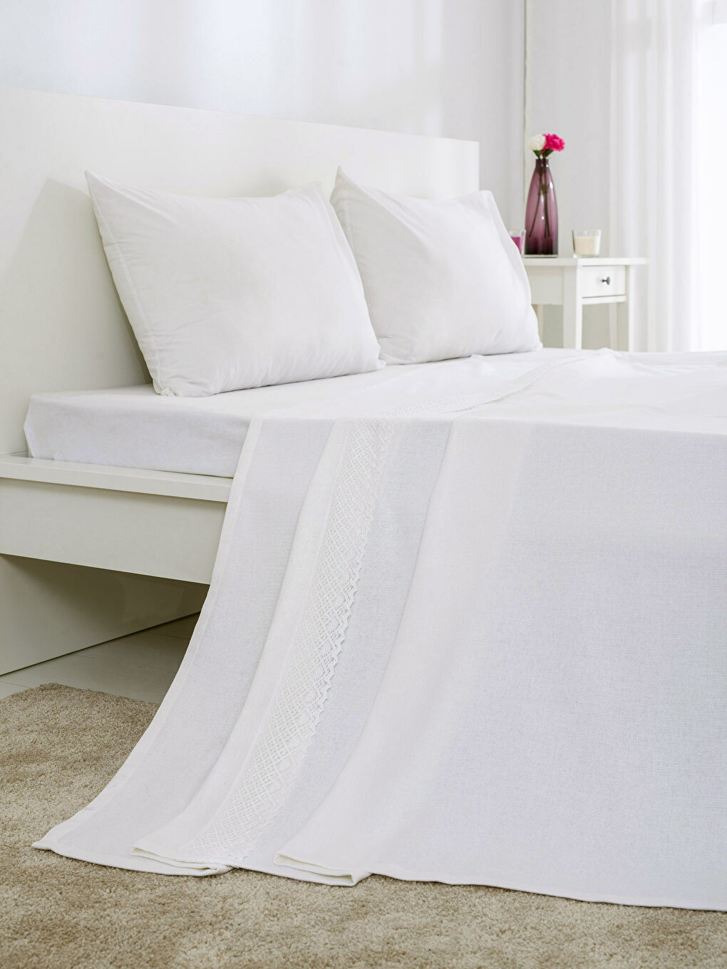 Beyaz Çift Kişilik Pike