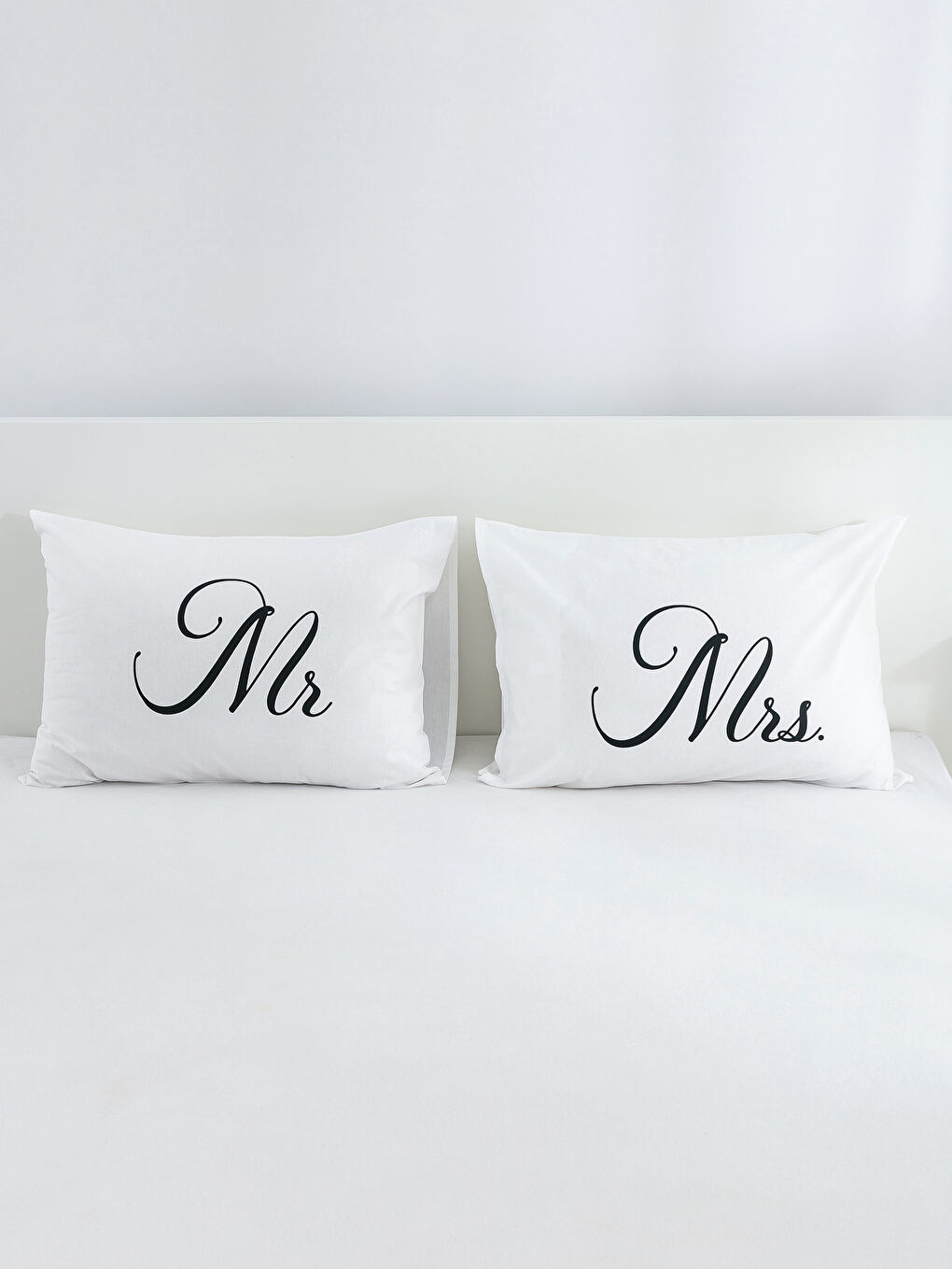 Beyaz Yastık Kılıfı-1