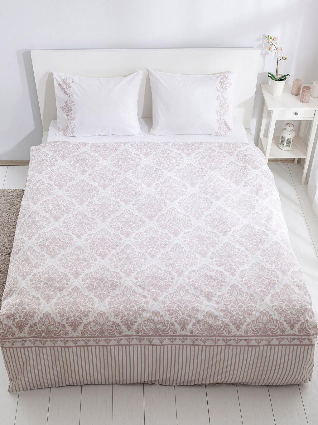 Ekru Baskılı Çift Kişilik Nevresim Seti-1