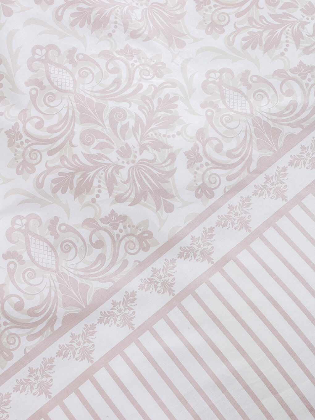 Ekru Baskılı Çift Kişilik Nevresim Seti-3