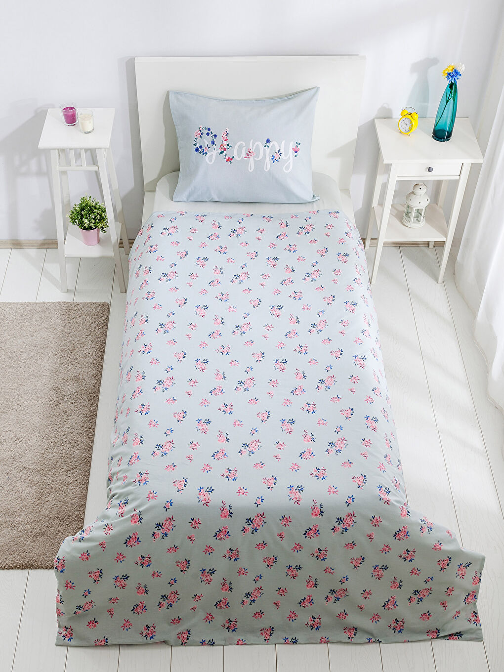 Karışık Baskılı Tek Kişilik Nevresim Seti-2