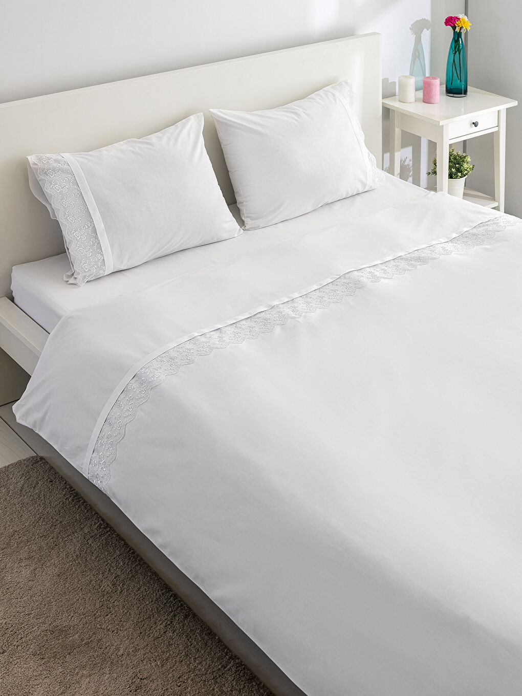 Kırık Beyaz Çift Kişilik Nevresim Takımı