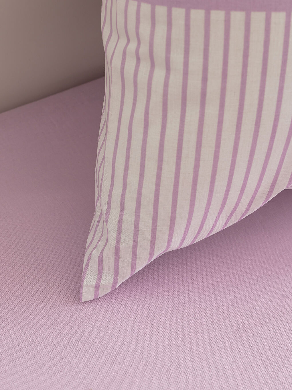 Mor Baskılı Çift Kişilik Nevresim Takımı-2