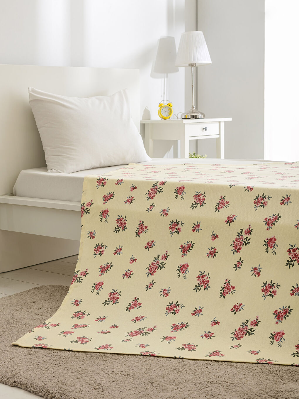 Sarı Baskılı Tek Kişilik Pike