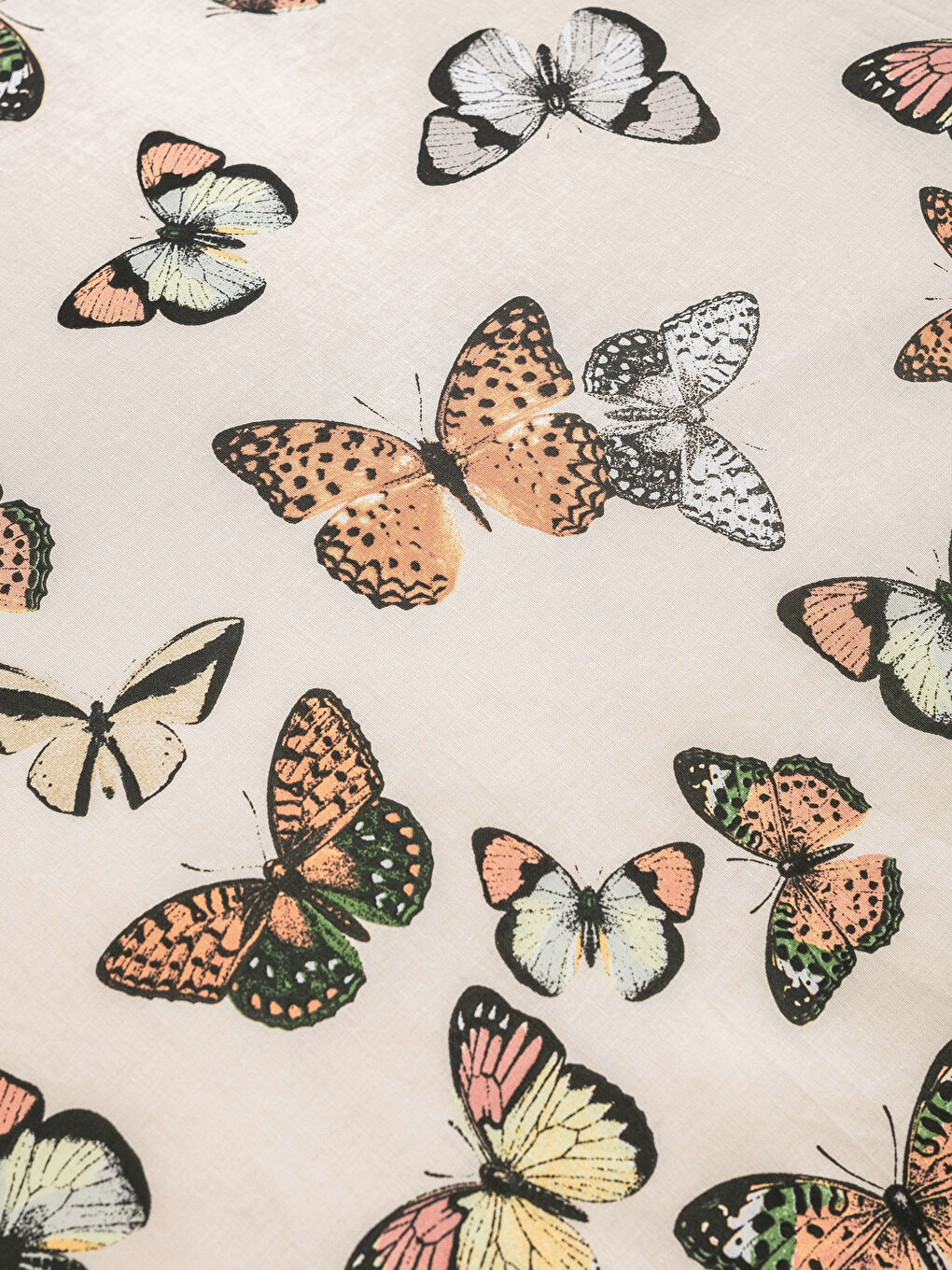 Karışık Baskılı Çift Kişilik Nevresim Seti-2