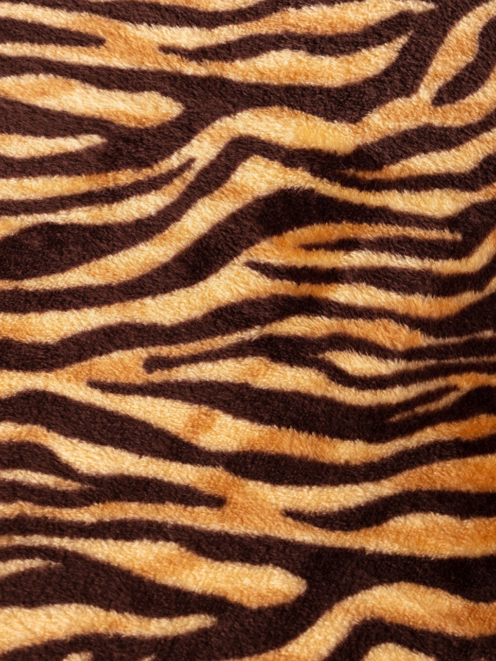 Kahverengi Baskılı Tek Kişilik Battaniye-2