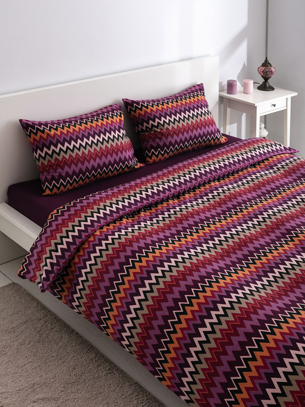 Karışık Baskılı Çift Kişilik Nevresim Takımı