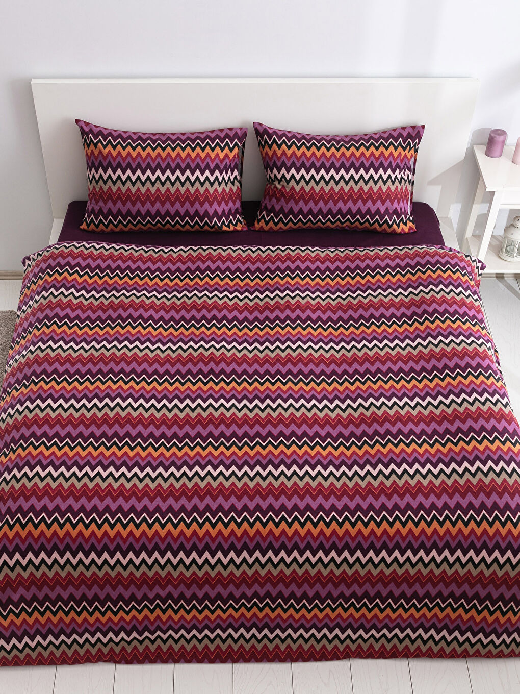 Karışık Baskılı Çift Kişilik Nevresim Takımı-1