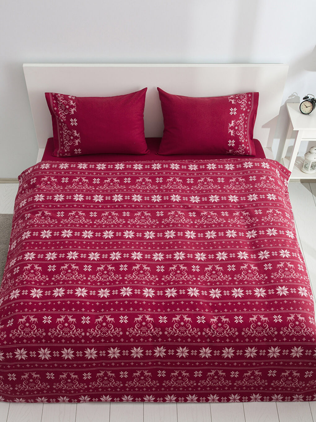 Kırmızı Çift Kişilik Nevresim Takımı