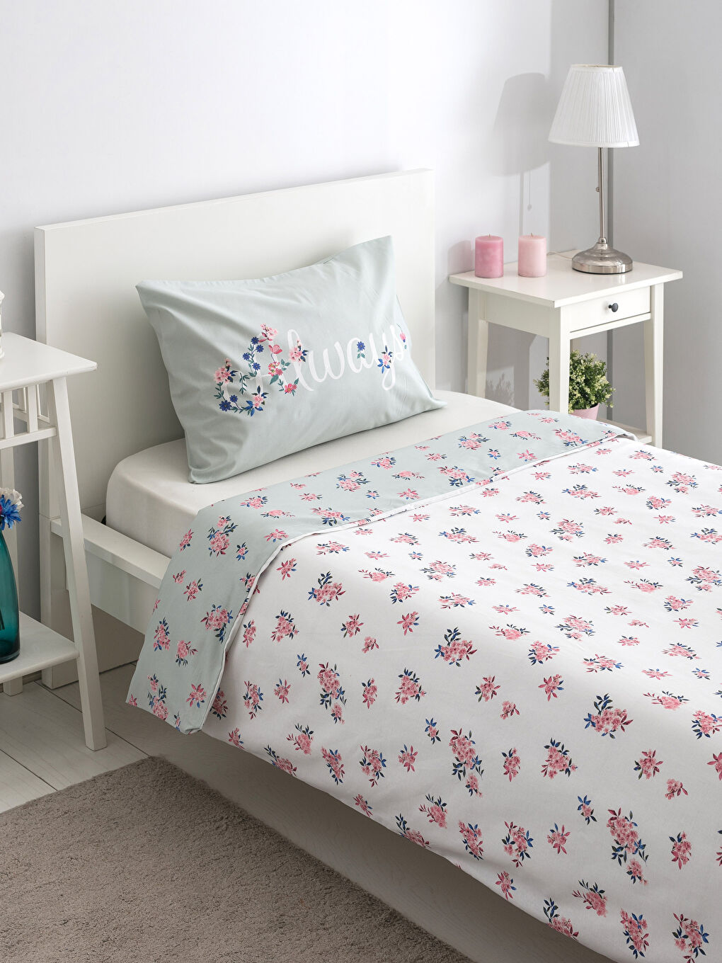 Karışık Baskılı Tek Kişilik Nevresim Seti-1