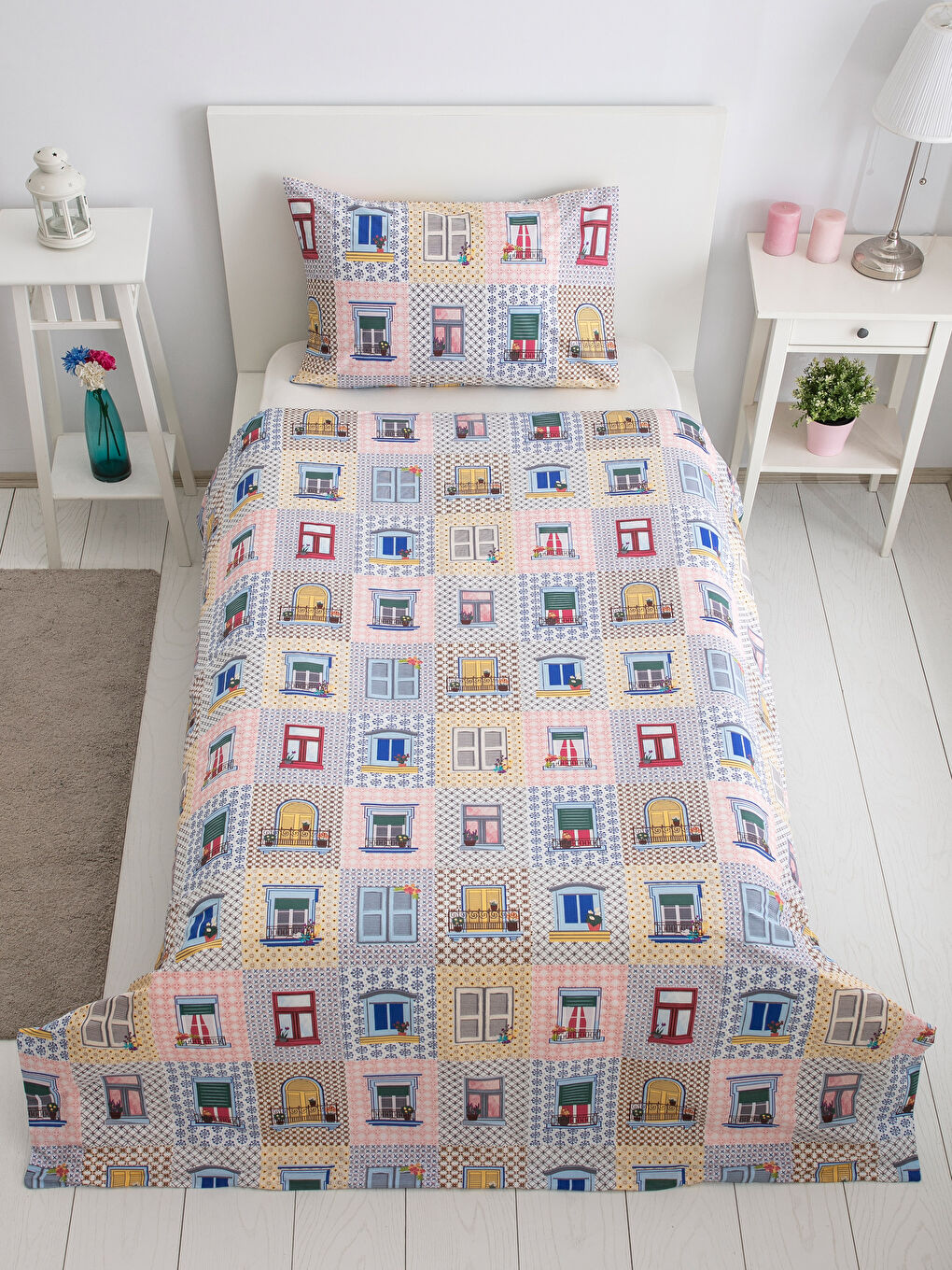 Karışık Baskılı Tek Kişilik Nevresim Seti-2