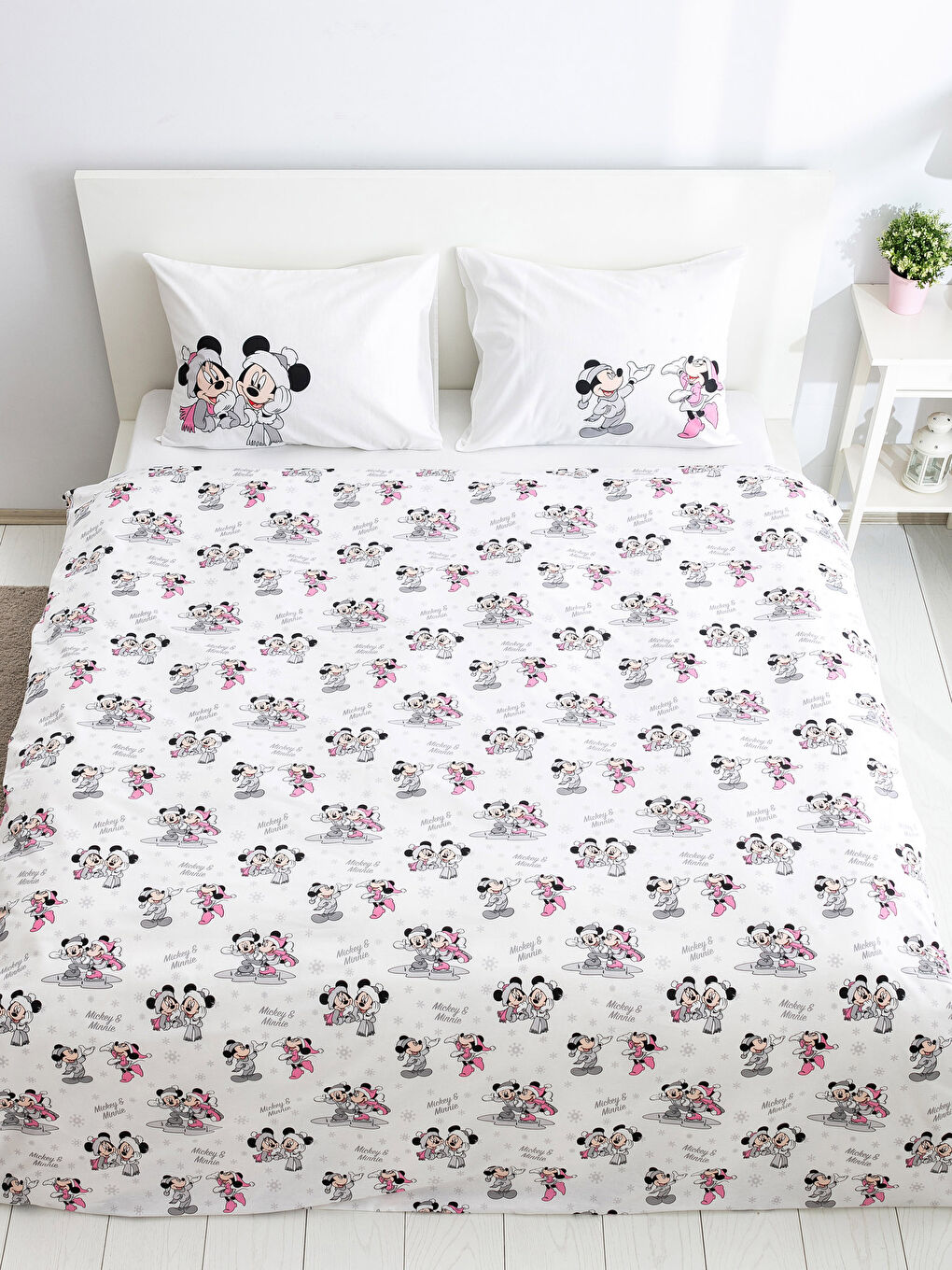 Gri Baskılı Çift Kişilik Nevresim Seti-1