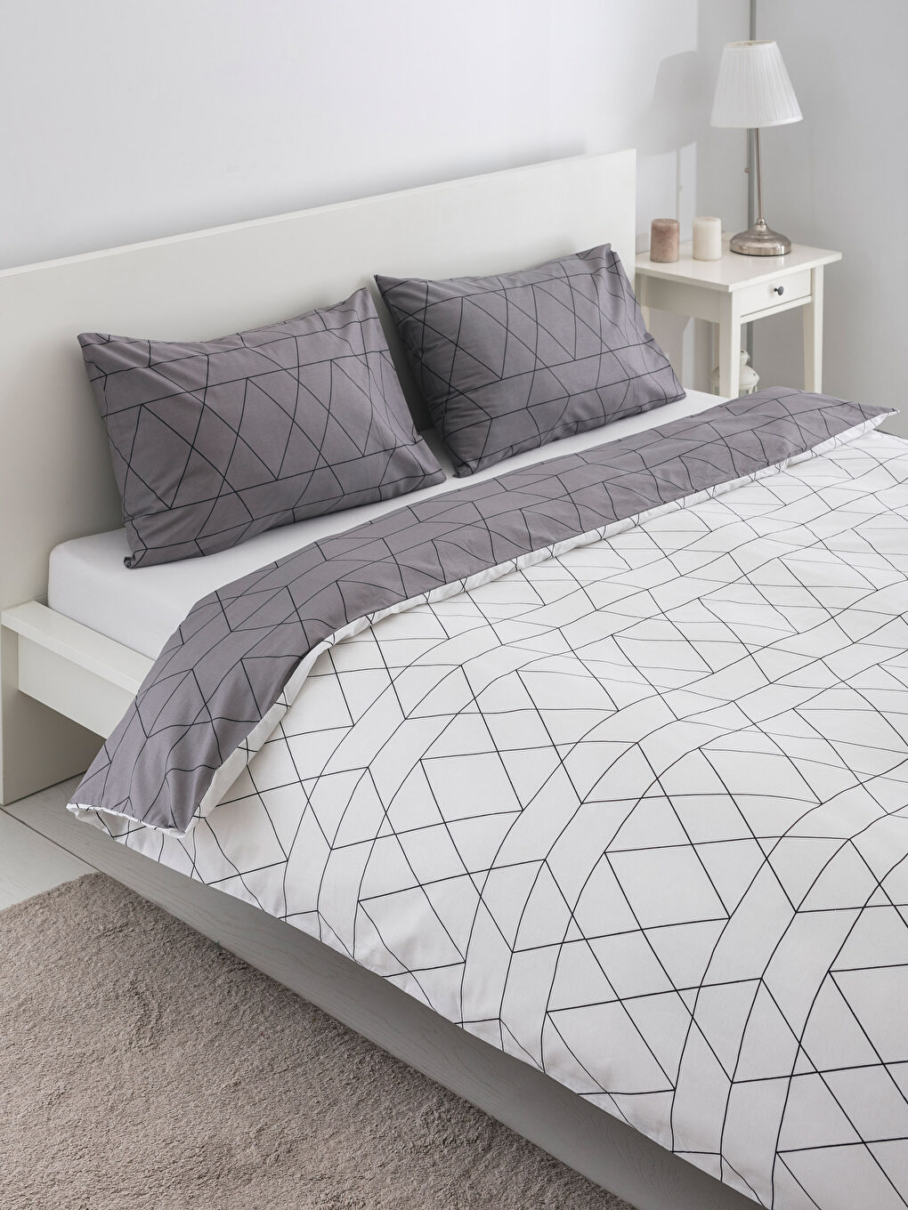 Antrasit Baskılı Çift Kişilik Nevresim Seti-1