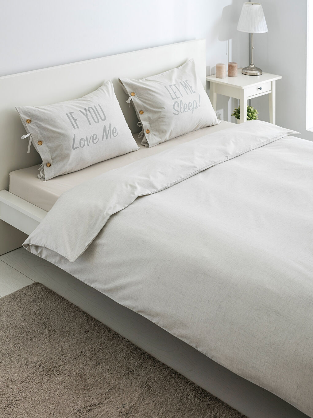 Bej Baskılı Çift Kişilik Nevresim Takımı