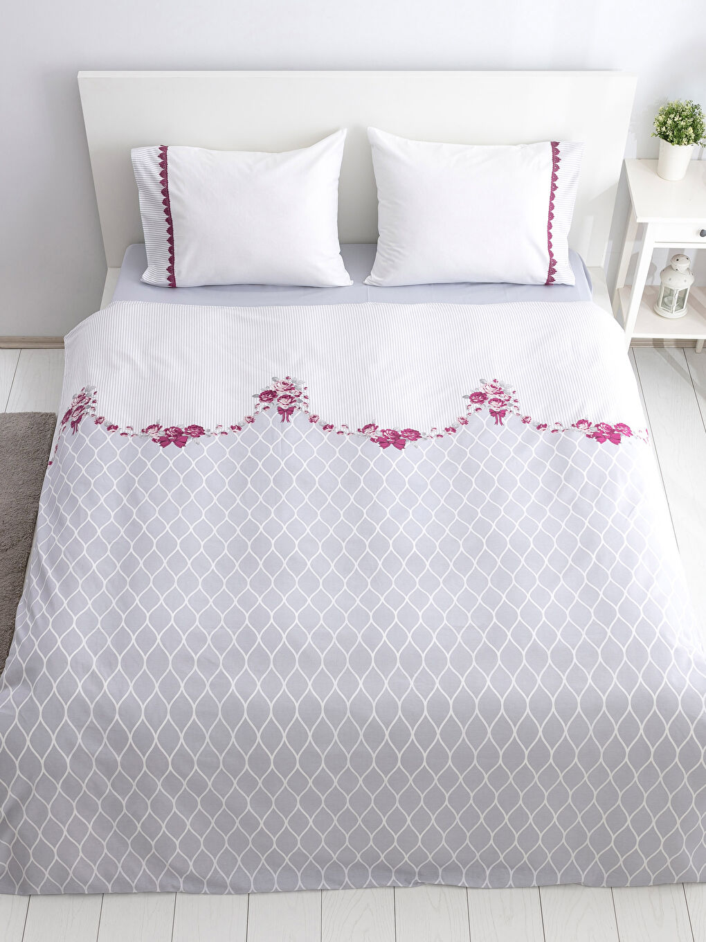 Gri Baskılı Çift Kişilik Nevresim Takımı-2