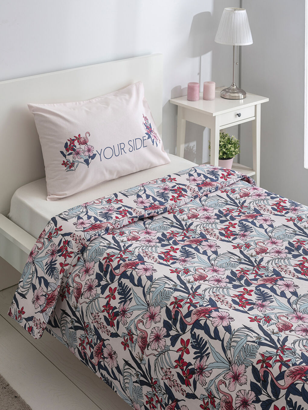 Karışık Baskılı Tek Kişilik Nevresim Seti