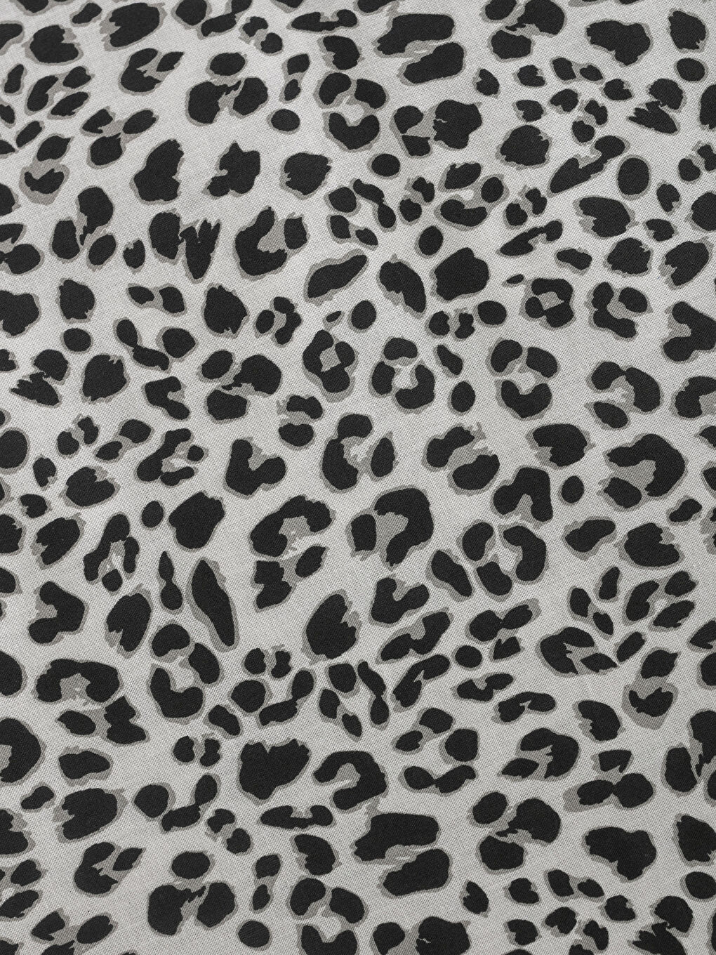 Siyah Baskılı Tek Kişilik Nevresim Takımı-3