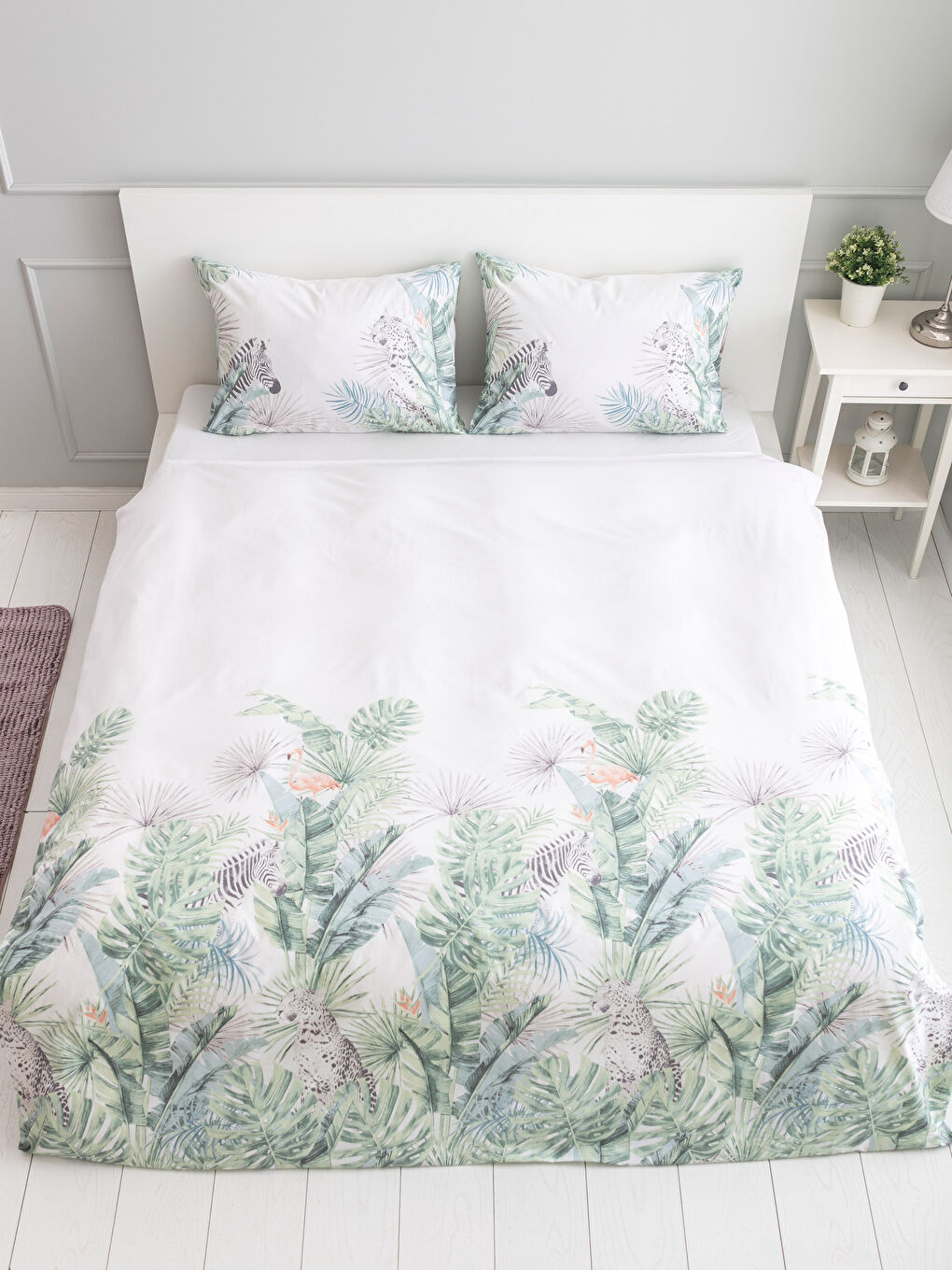 Yeşil Baskılı Çift Kişilik Nevresim Seti-1