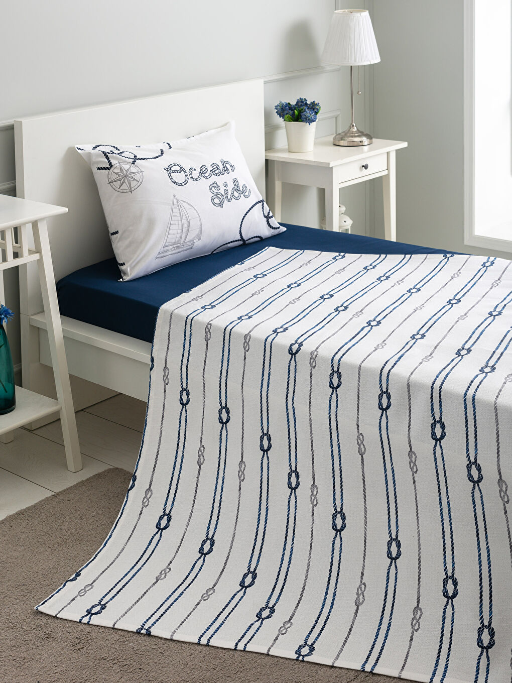 Lacivert Baskılı Tek Kişilik Pike