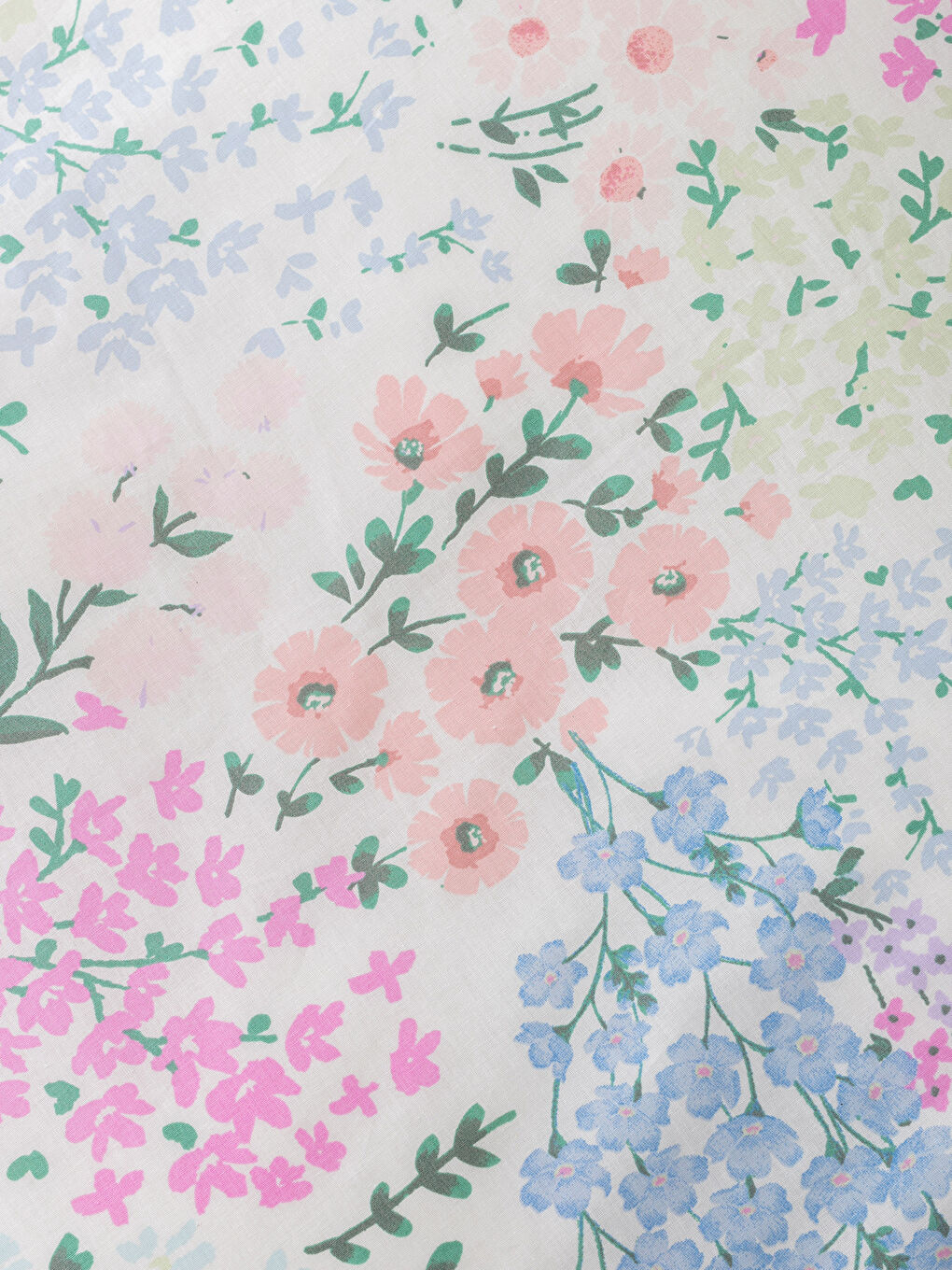 Karışık Baskılı Çift Kişilik Nevresim Takımı-3