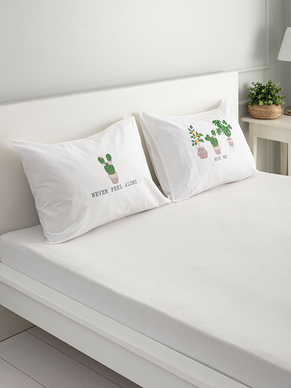 Yeşil Baskılı Yastık Kılıfı