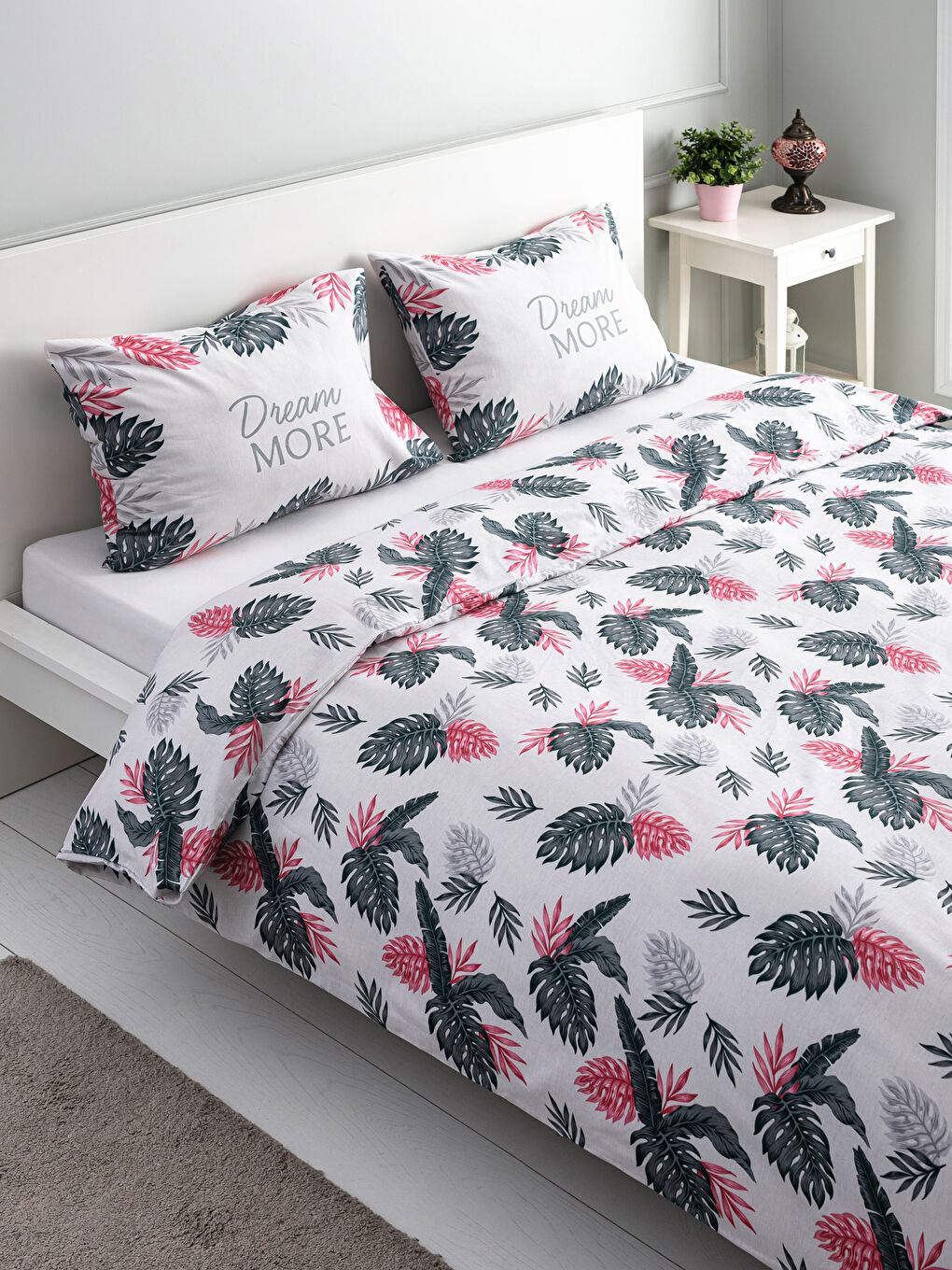 Yeşil Baskılı Çift Kişilik Nevresim Seti