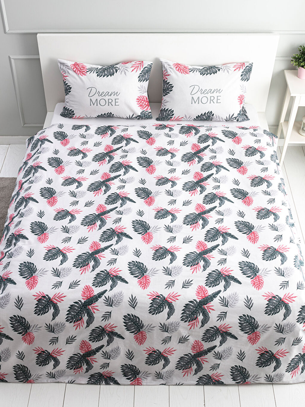 Yeşil Baskılı Çift Kişilik Nevresim Seti-1