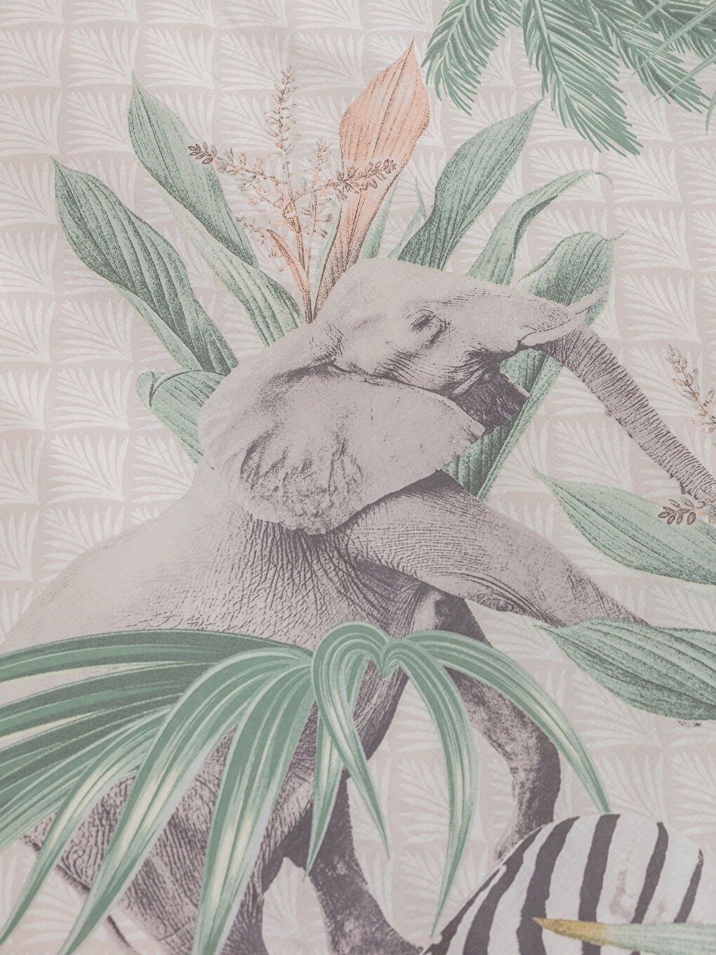 Karışık Baskılı Çift Kişilik Nevresim Seti-2