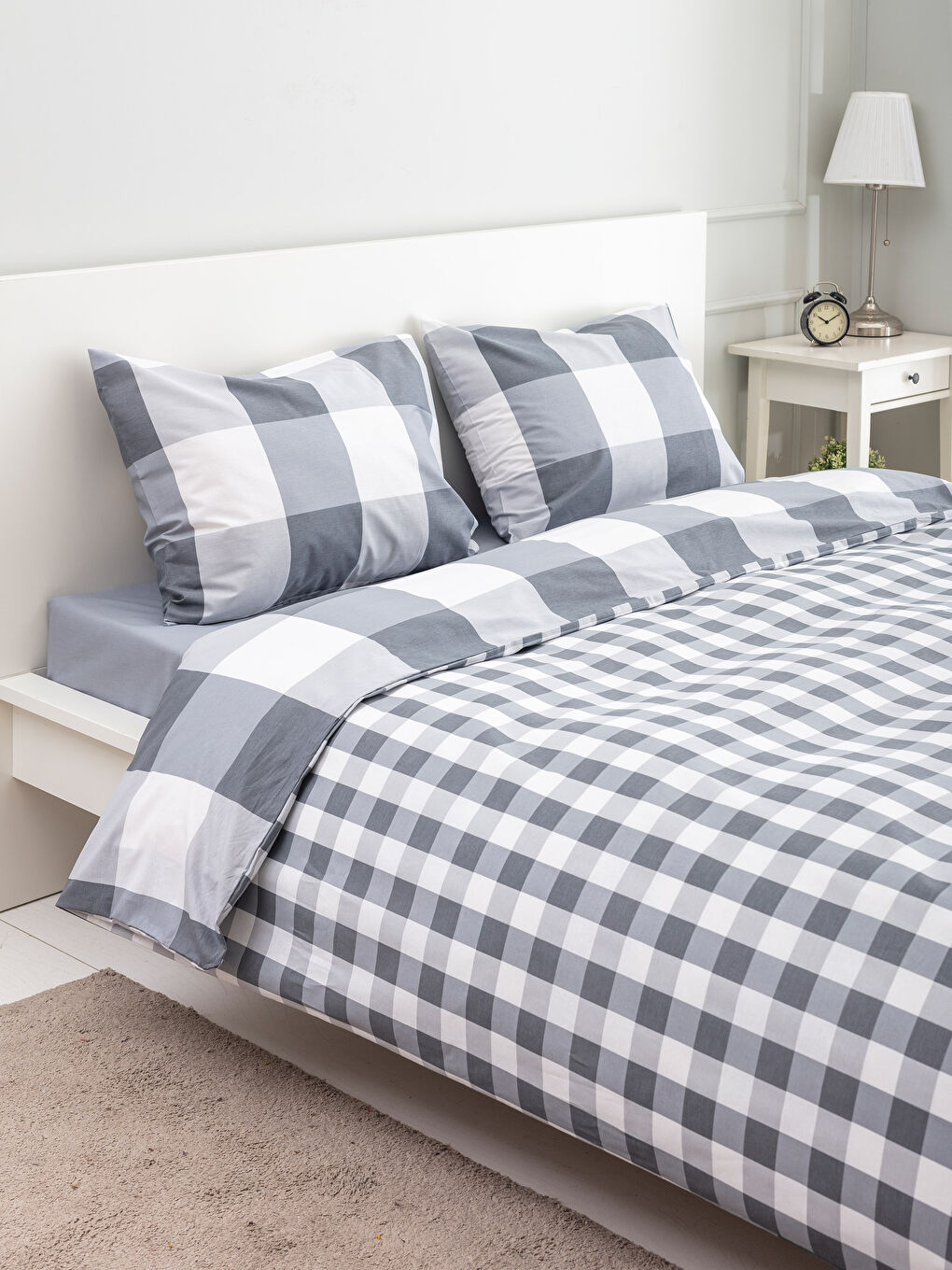 Gri Baskılı Çift Kişilik Nevresim Takımı-1