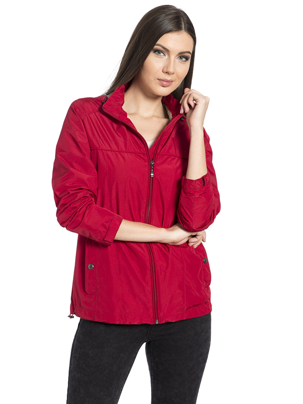 Kırmızı Yağmurluk