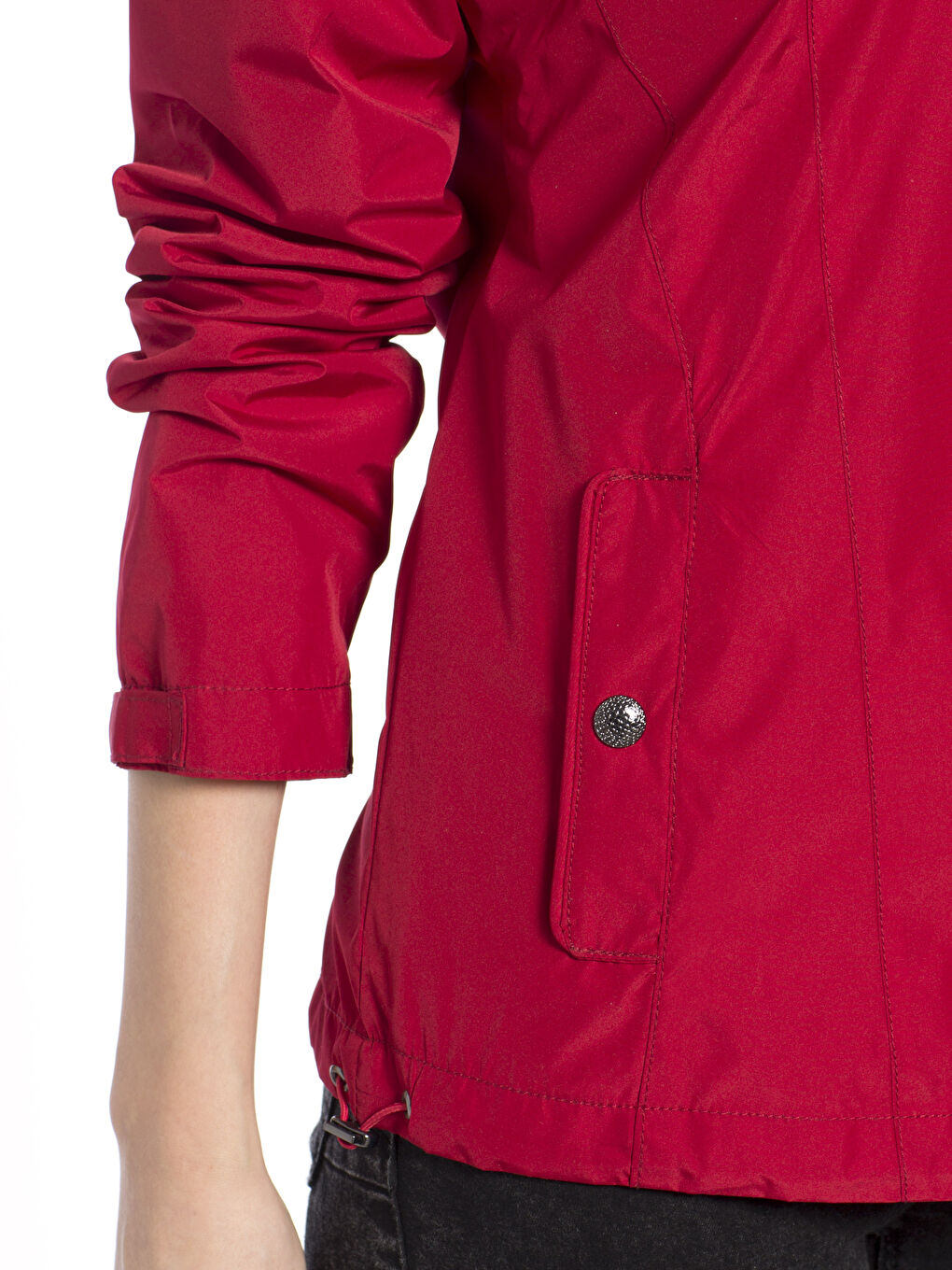 Kırmızı Yağmurluk-4