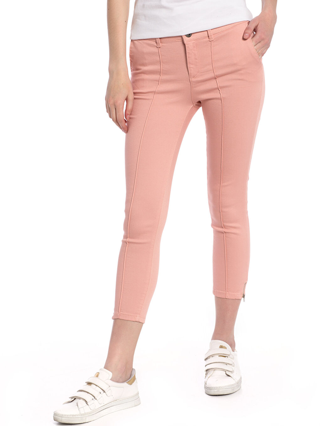 Woman PINK Capri Trousers