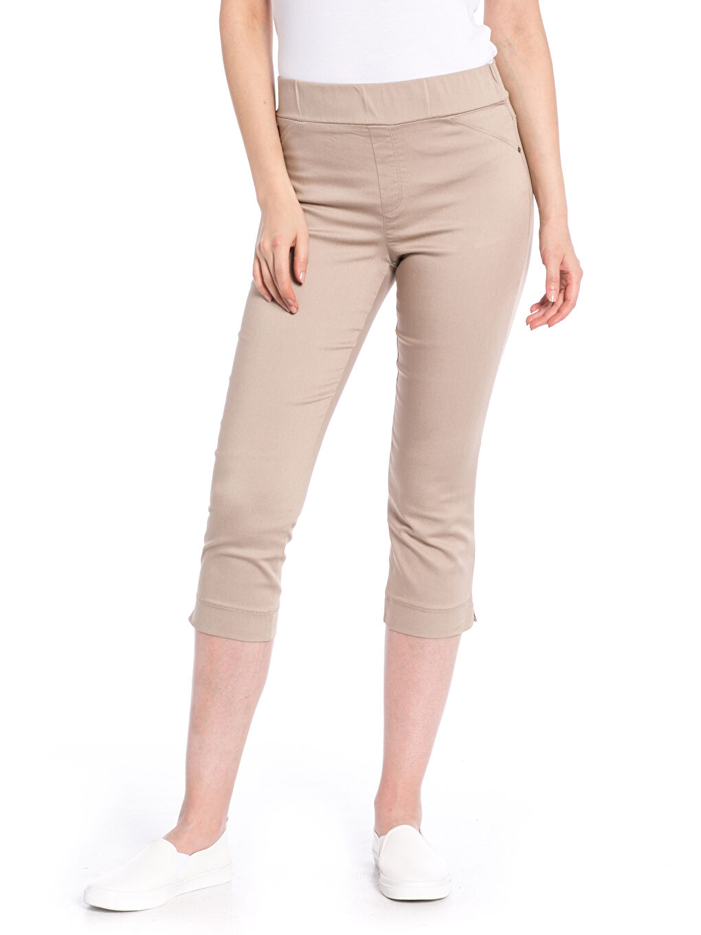 Woman BEIGE Capri Trousers