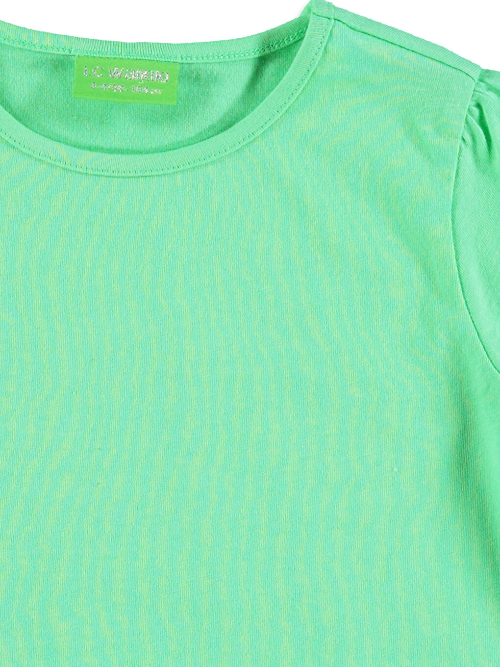 تي شيرت اخضر فتاة-1