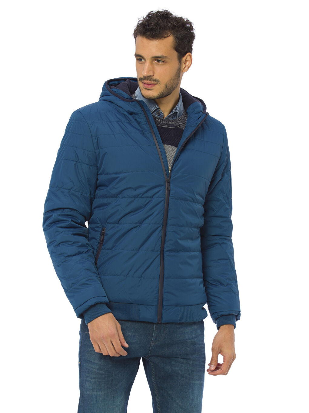 بالطو قصير بكابوش