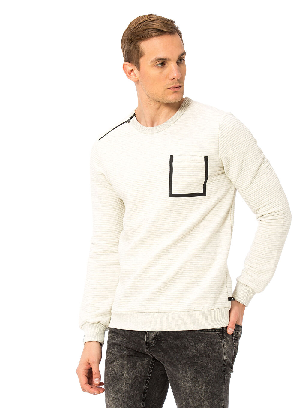 Siyah-Beyaz-Turuncu Sweatshirt