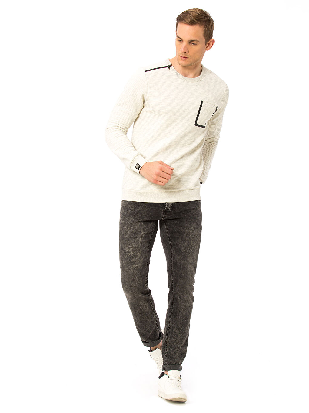 Siyah-Beyaz-Turuncu Sweatshirt-2