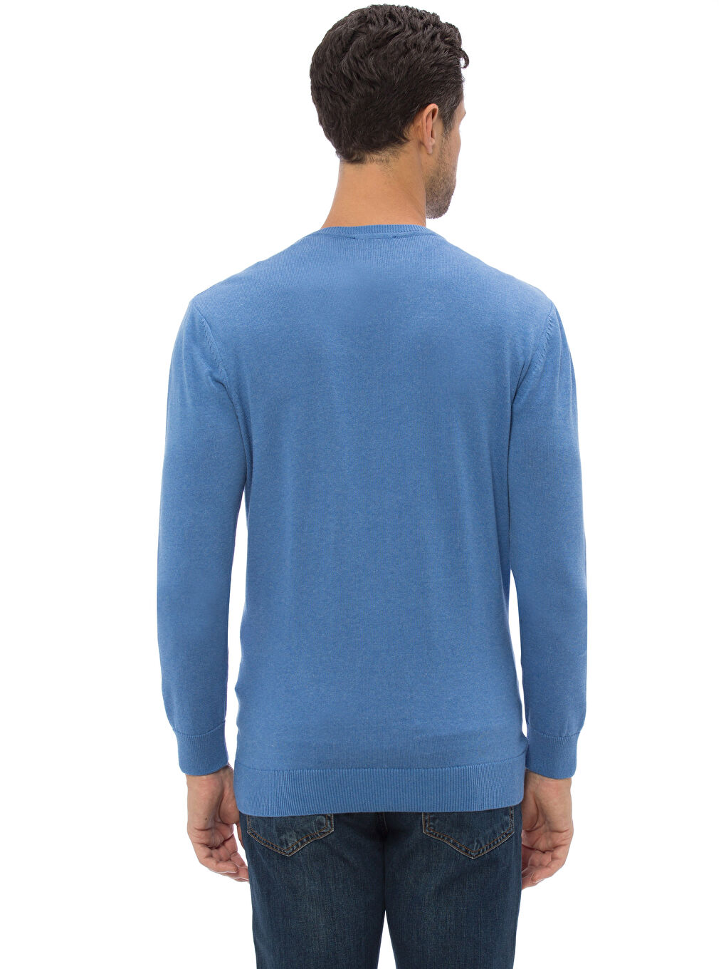 Мъж Синьо Пуловер -1